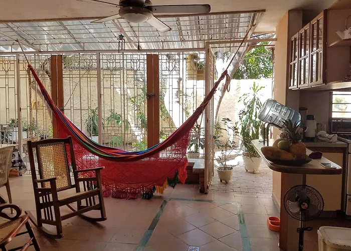 Hospedaje A Pocos Metros Del Mar Y Del Centro Historico